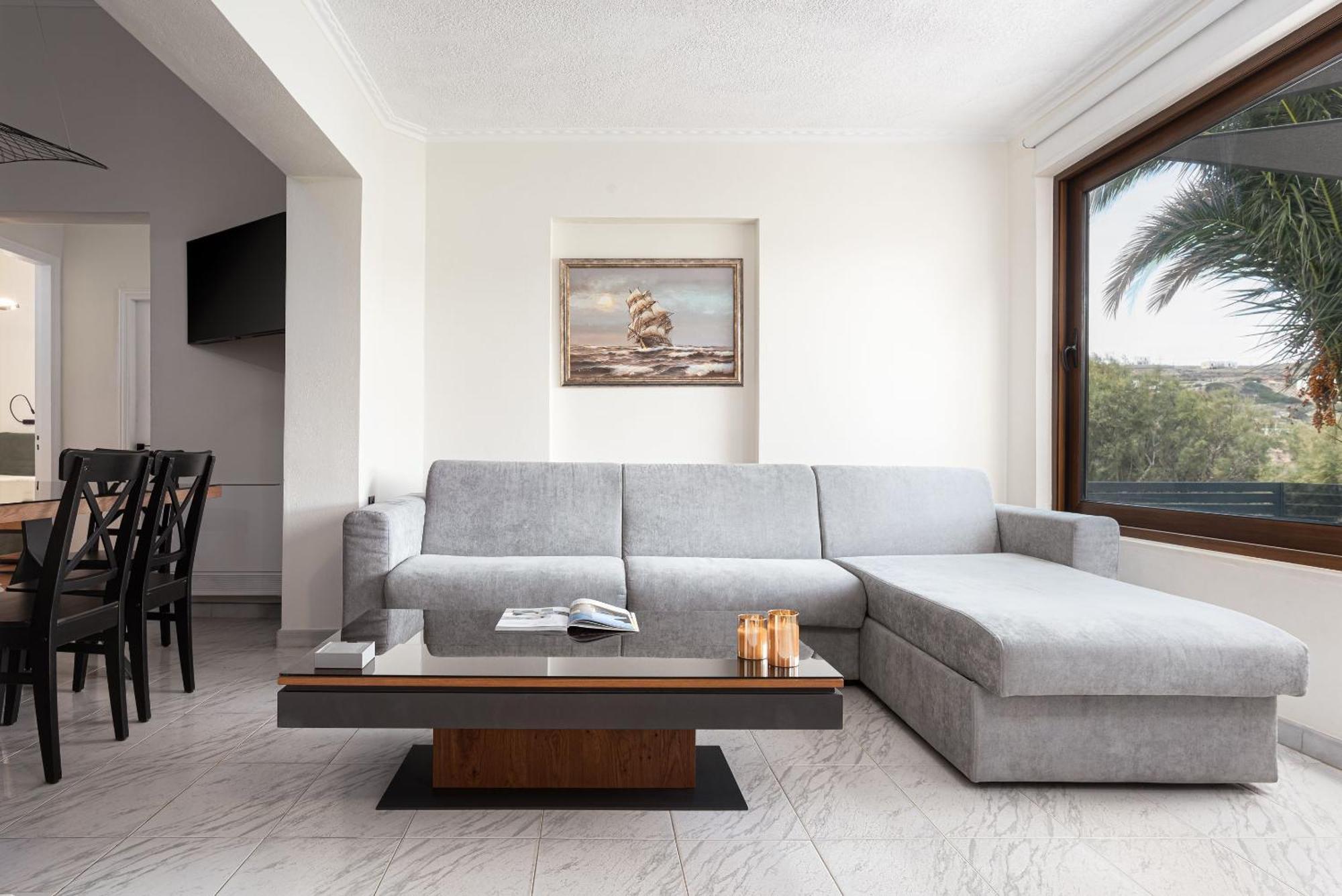 Aniv Villa By The Sea Kini ภายนอก รูปภาพ